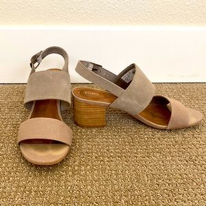 Women’s TOMS size 9 heeled sandal
